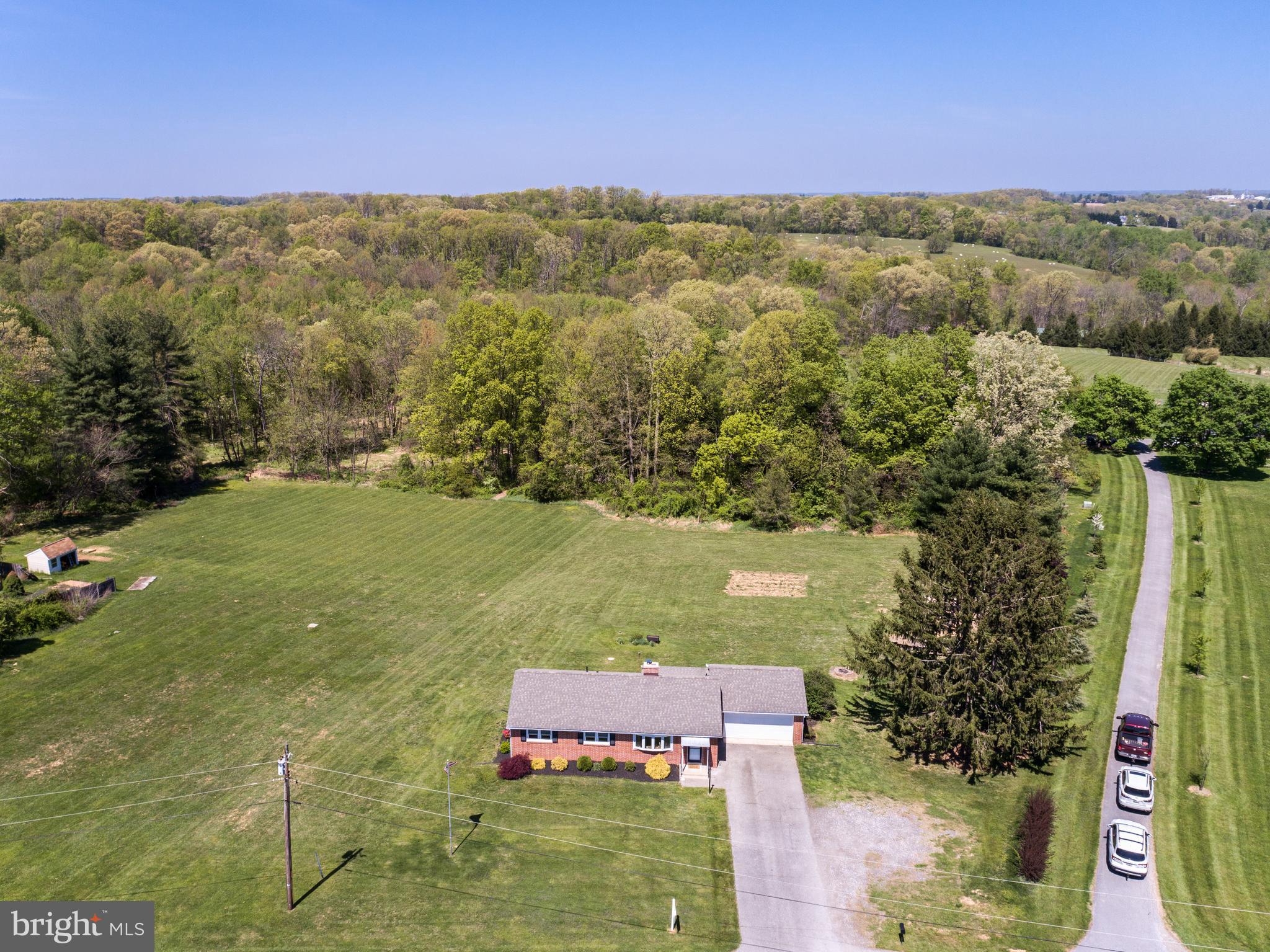 4928 Old Quarter Road Upperco, MD 21155 - Photo 4 of 62 Gallery Image 4