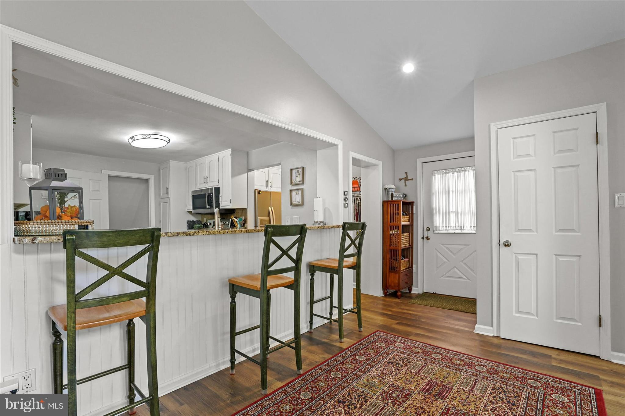 19 Valley View Lane Newtown Square, PA 19073 - Photo 14 of 40 Serving Bar