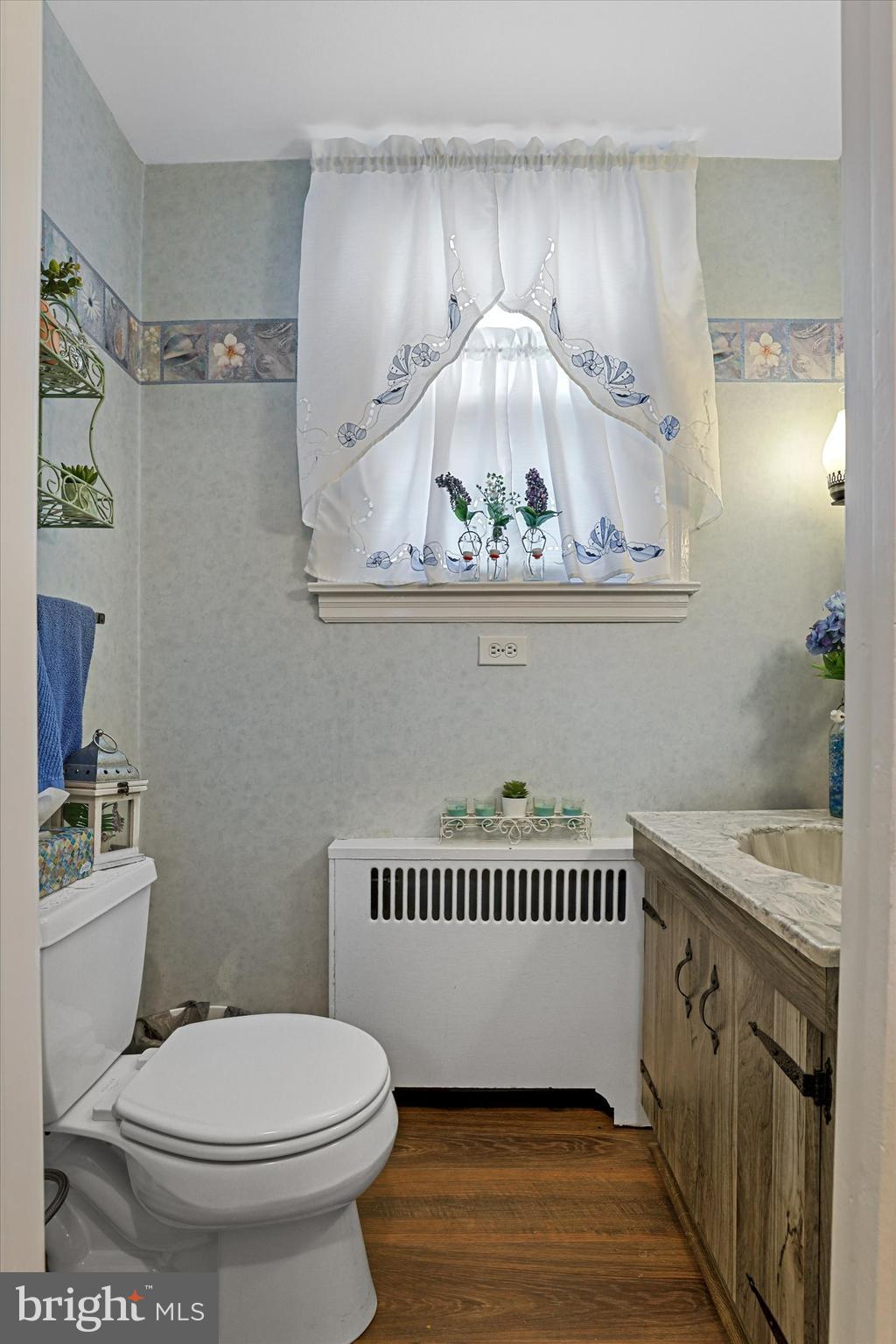 19 Valley View Lane Newtown Square, PA 19073 - Photo 20 of 40 Main Floor Half Bath