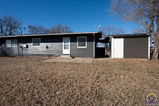 $99,500 | 7130 Southwest Lario Lane, Topeka, KS 66619