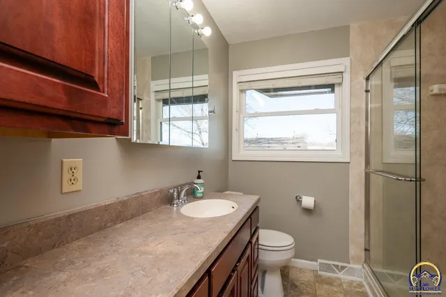 $99,500 | 7130 Southwest Lario Lane, Topeka, KS 66619