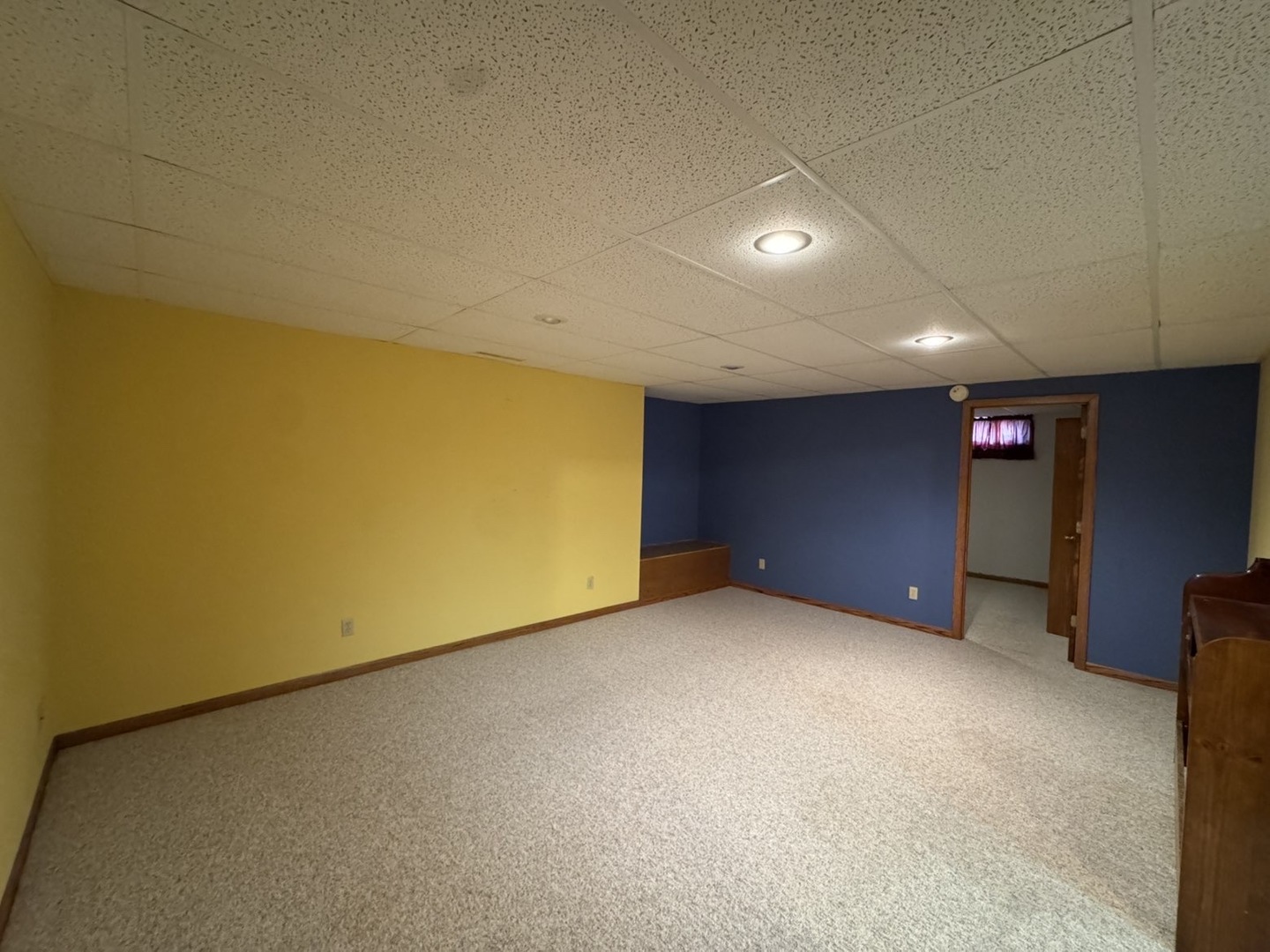 805 Keith Street Morrison, IL 61270 - Photo 28 of 33 a view of an empty room