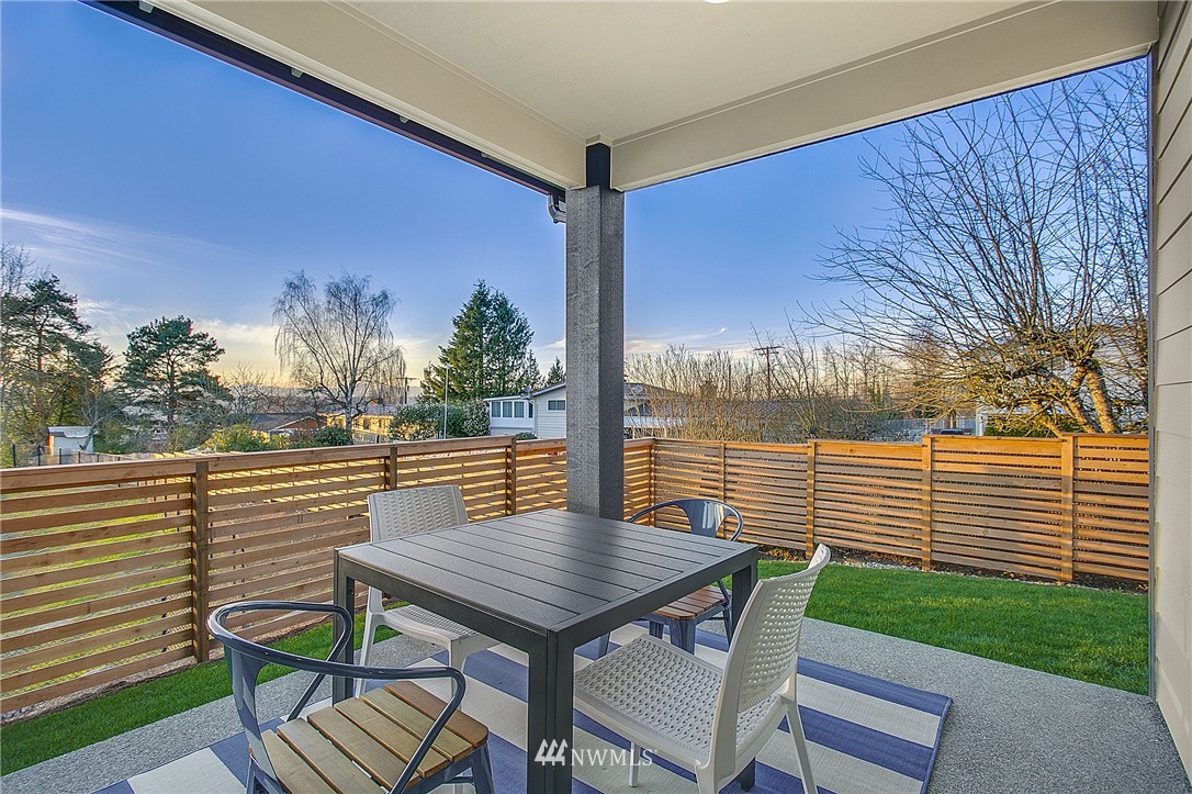 10714 Southeast 187th Place Renton, WA 98055 - Photo 13 of 24 Gallery Image 13