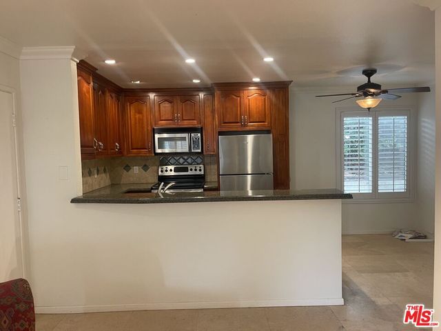 $4,100 | 26668 Seagull Way, Unit D102, Malibu, CA 90265