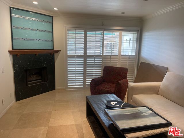 $4,100 | 26668 Seagull Way, Unit D102, Malibu, CA 90265