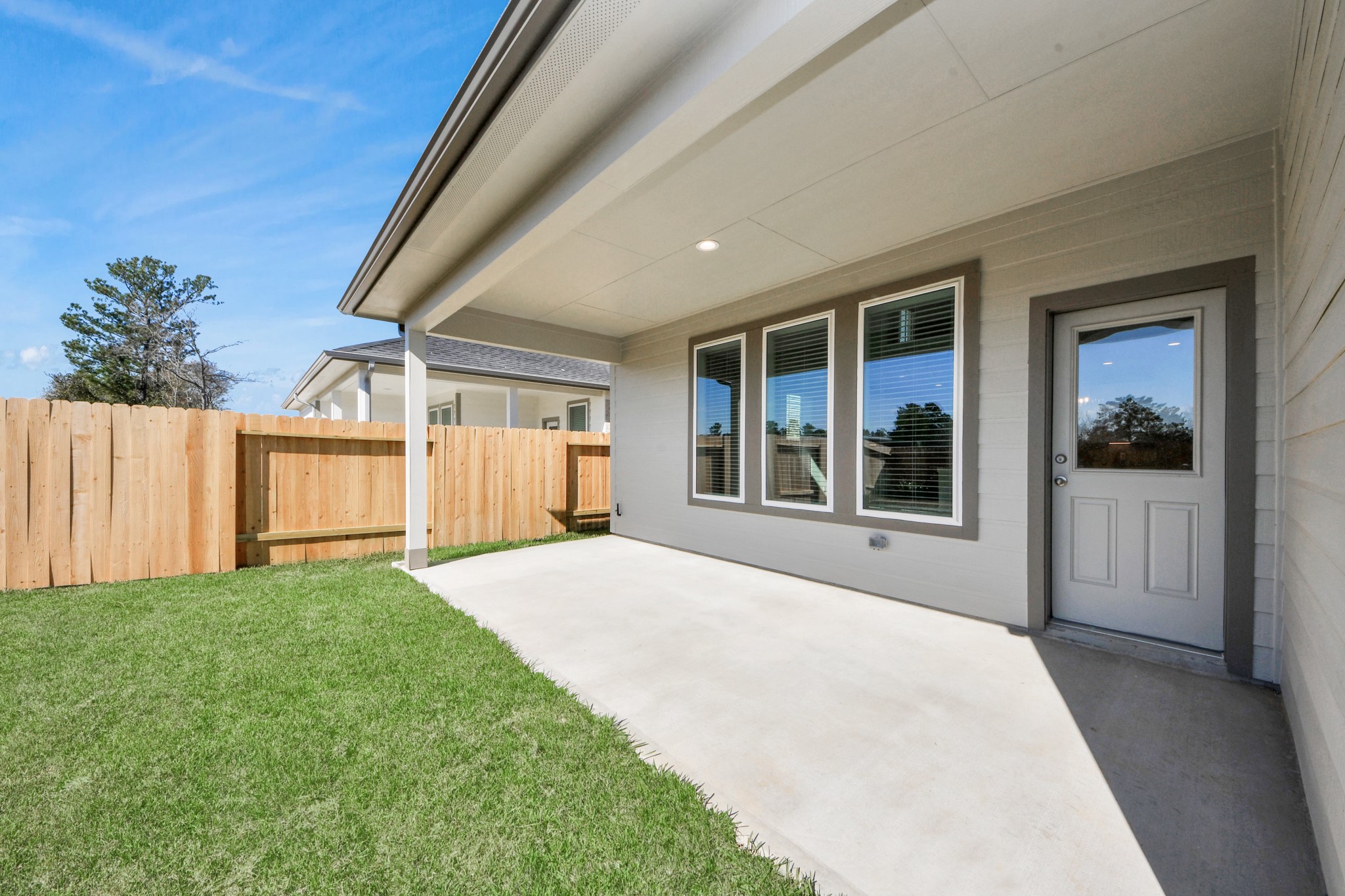 3006 Burris Park Drive Spring, TX 77373 - Photo 40 of 45 a view of a house with backyard and a garden