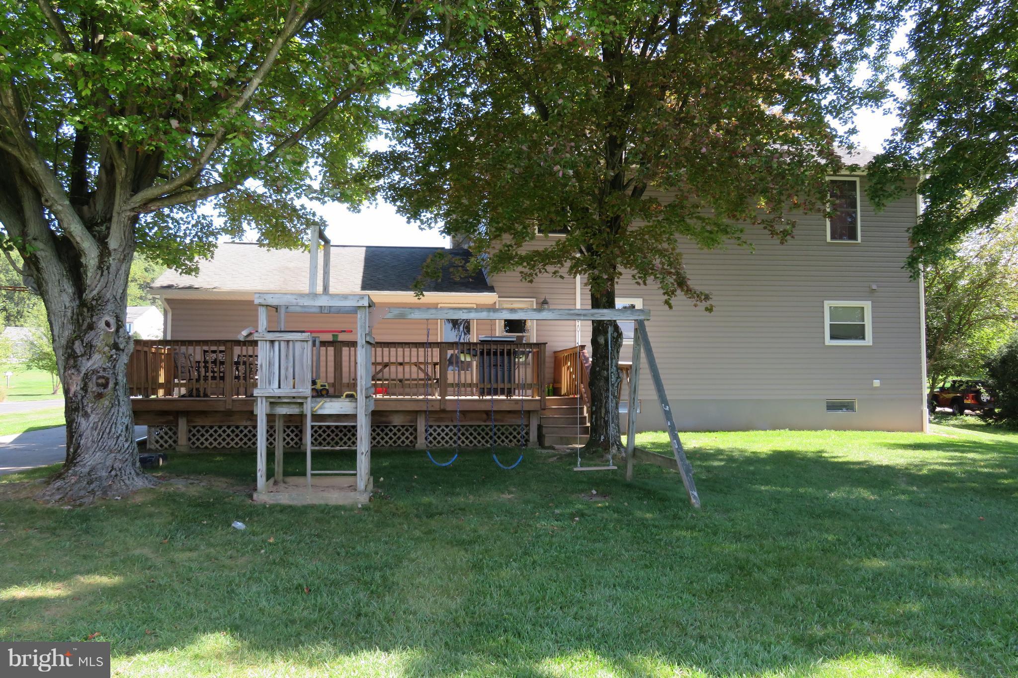 1306 Hughes Shop Road Westminster, MD 21158 - Photo 21 of 25 Exterior (Rear)