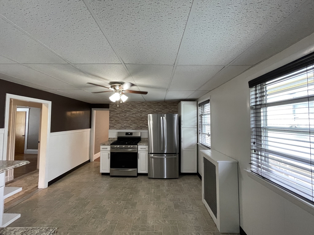 25 Hanover Street, Unit 2 Malden, MA 02148 - Photo 6 of 18