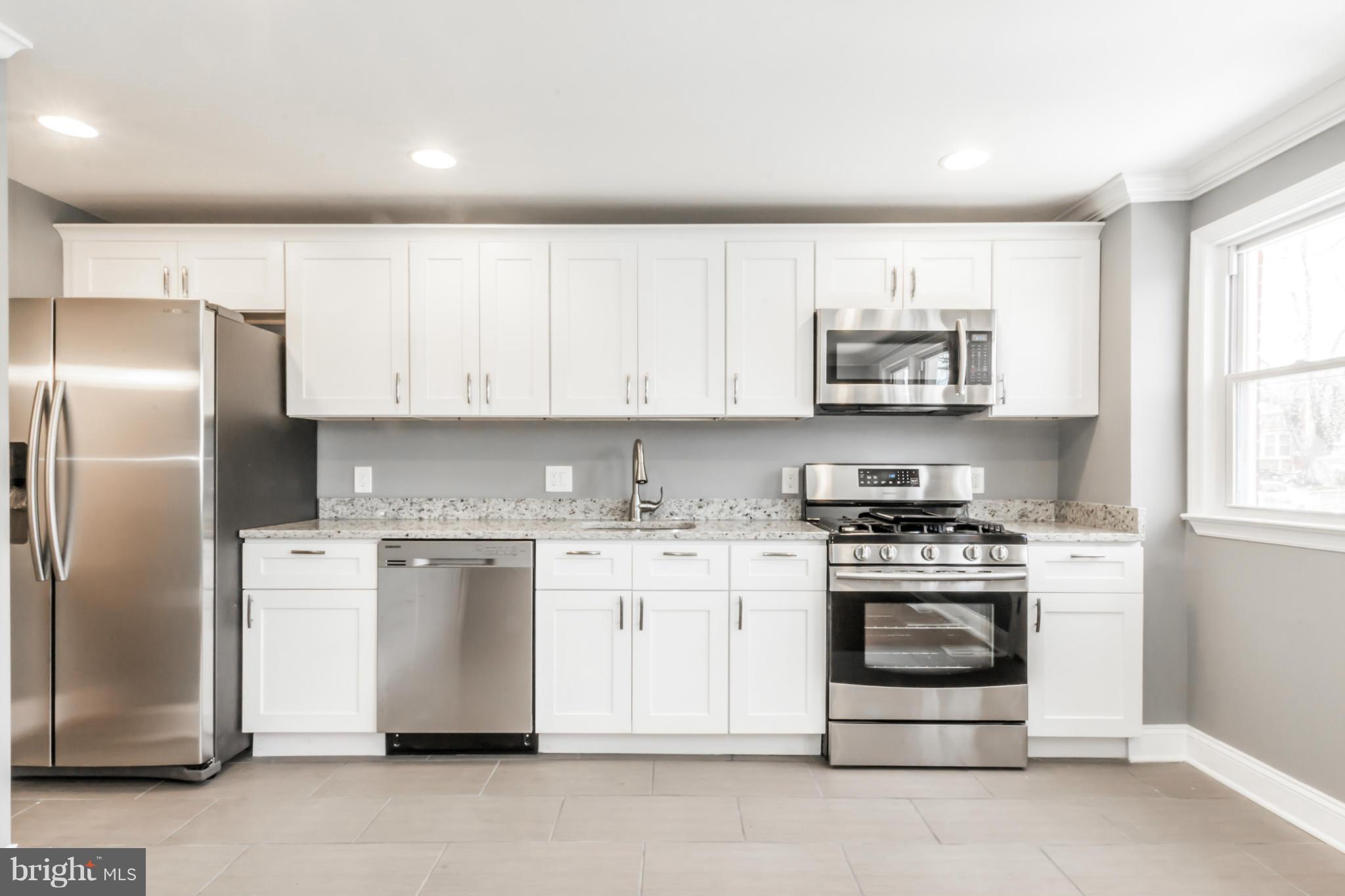 5431 Whitwood Road Baltimore, MD 21206 - Photo 2 of 30 Kitchen