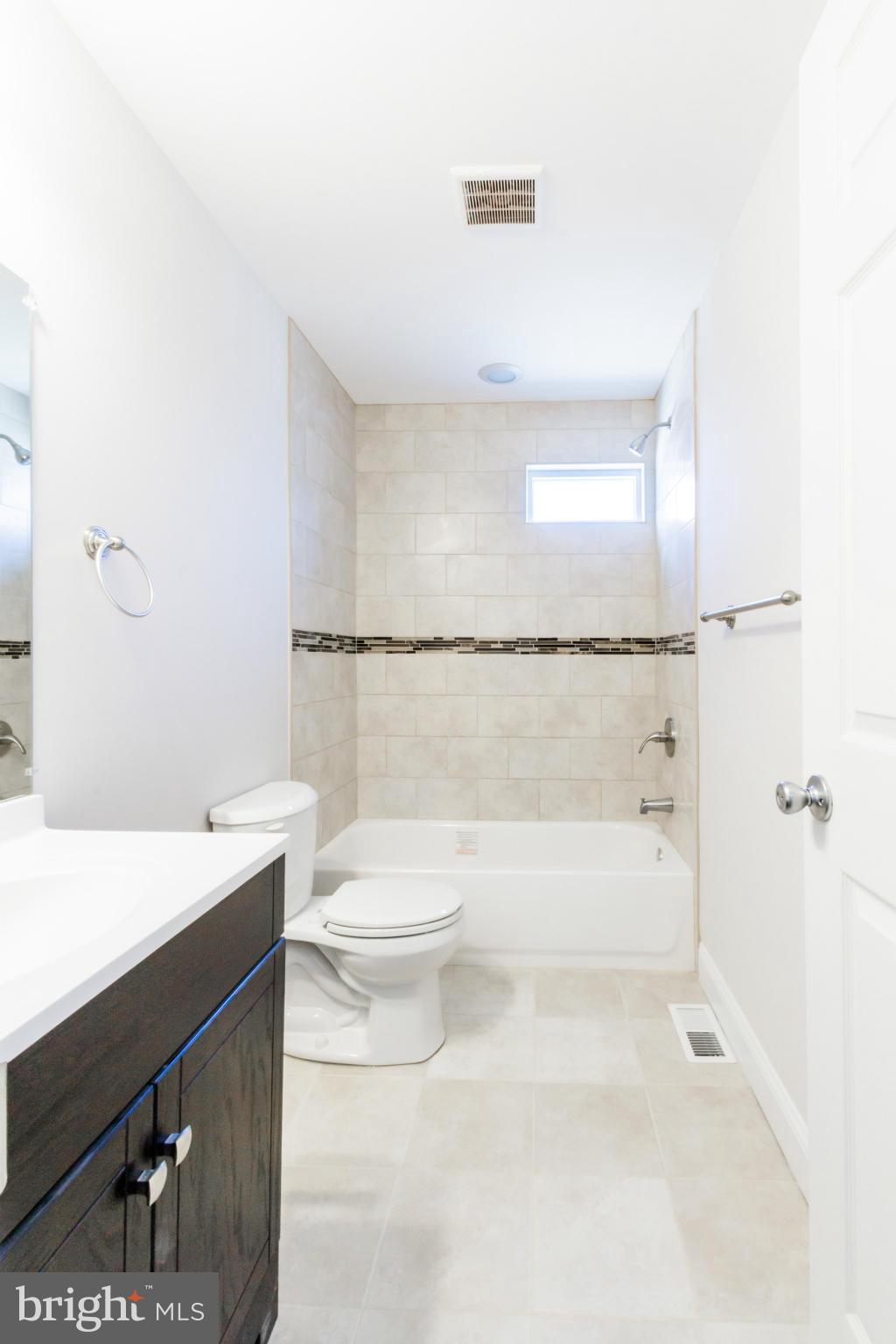5431 Whitwood Road Baltimore, MD 21206 - Photo 10 of 30 Bath