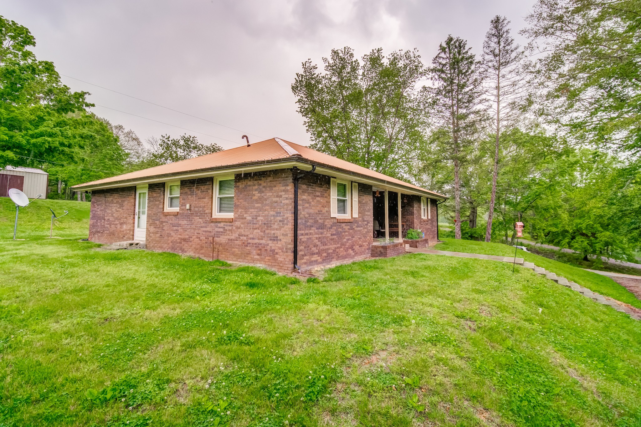 530 Matlock Road Charlotte, TN 37036 - Photo 2 of 40 Gallery Image 2