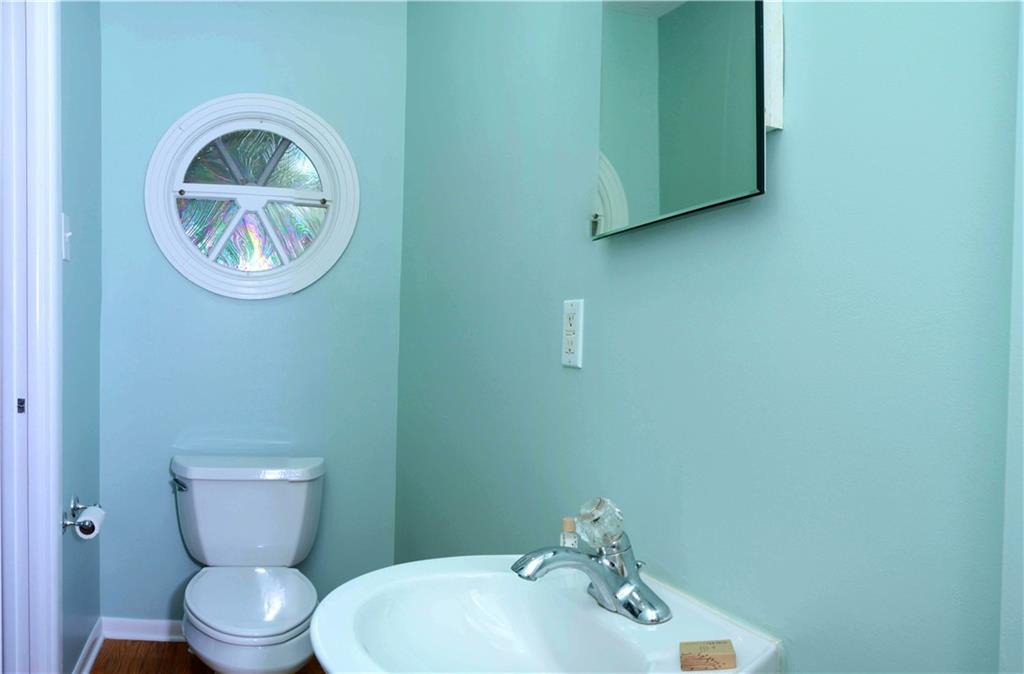 7520 Spring Mill Road Indianapolis, IN 46260 - Photo 19 of 32 Gallery Image 19