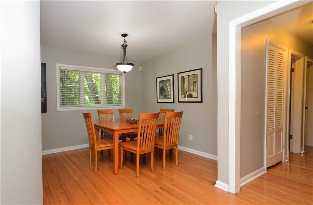 7520 Spring Mill Road Indianapolis, IN 46260 - Photo 9 of 32 Gallery Image 9