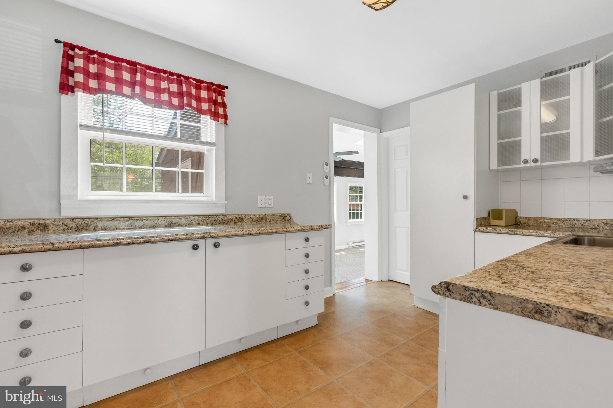 230 Waverly Road Wilmington, DE 19803 - Photo 11 of 30 Gallery Image 11
