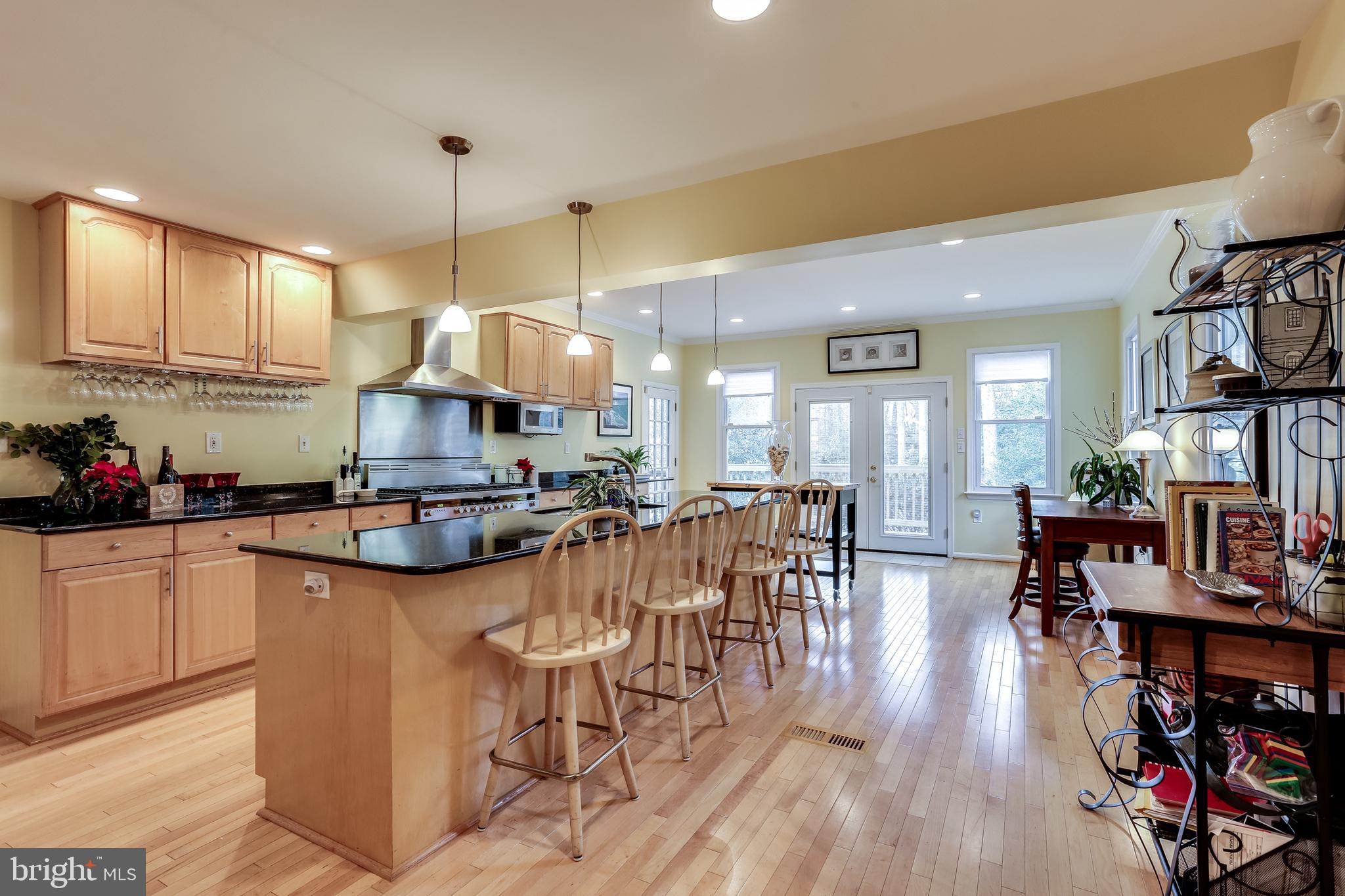 1908 Severn Grove Road Annapolis, MD 21401 - Photo 2 of 34 Incredible remodeled Cooks Kitchen!