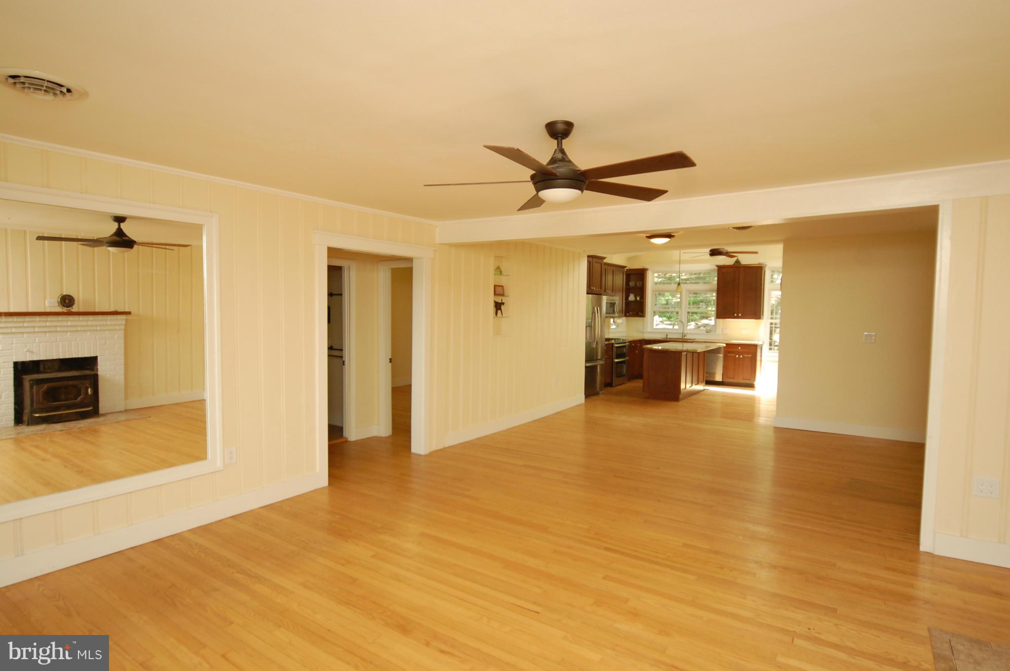 6315 Quinn Road Frederick, MD 21701 - Photo 3 of 28 Interior (General)