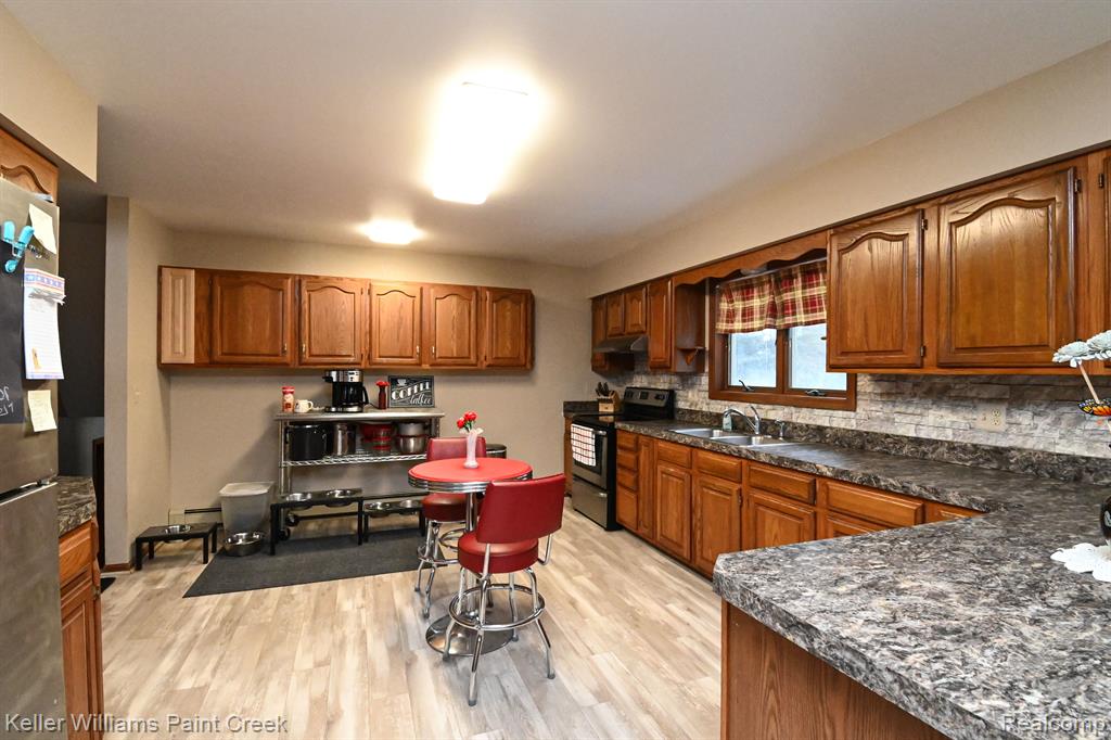5710 Wildcat Road North Street, MI 48049 - Photo 8 of 35 Gallery Image 8