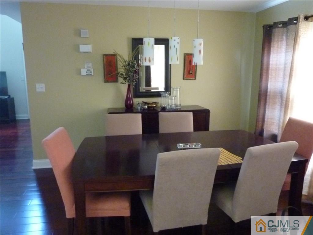 40 Hawthorne Road North Brunswick, NJ 08902 - Photo 3 of 9 Gallery Image 3