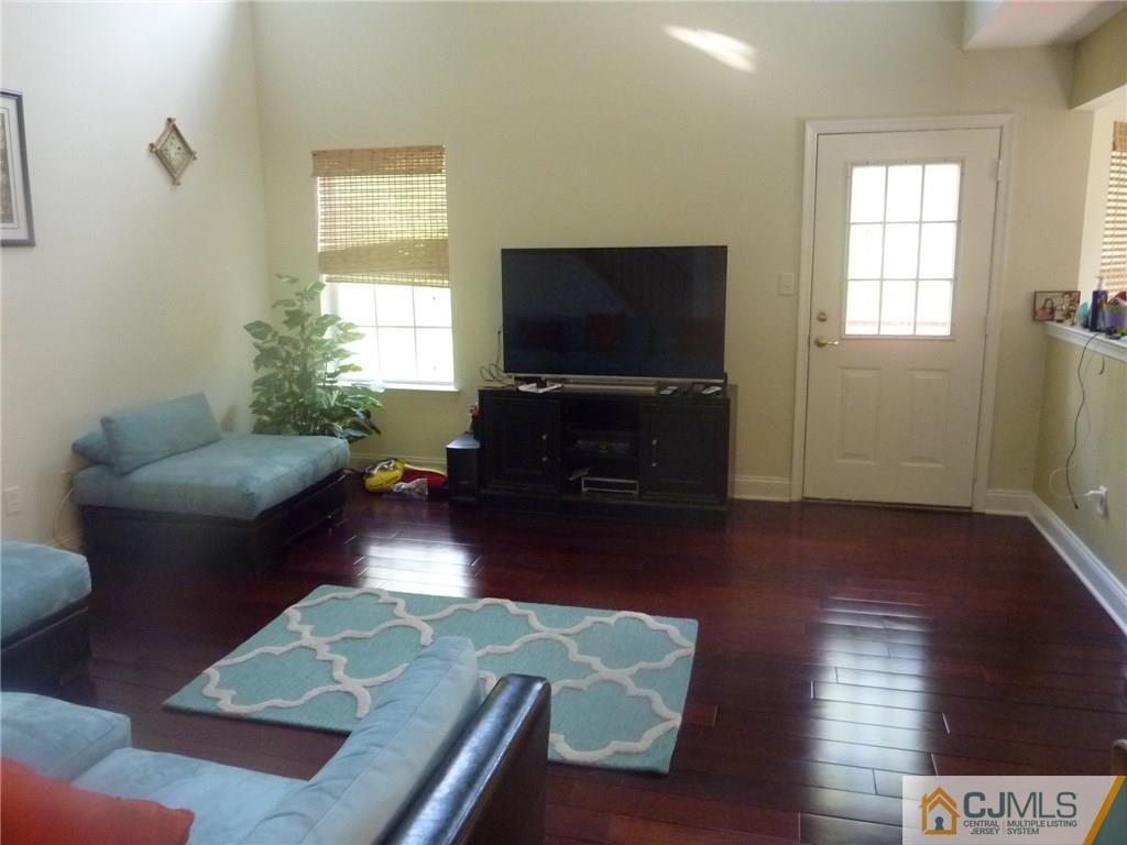 40 Hawthorne Road North Brunswick, NJ 08902 - Photo 6 of 9 Gallery Image 6