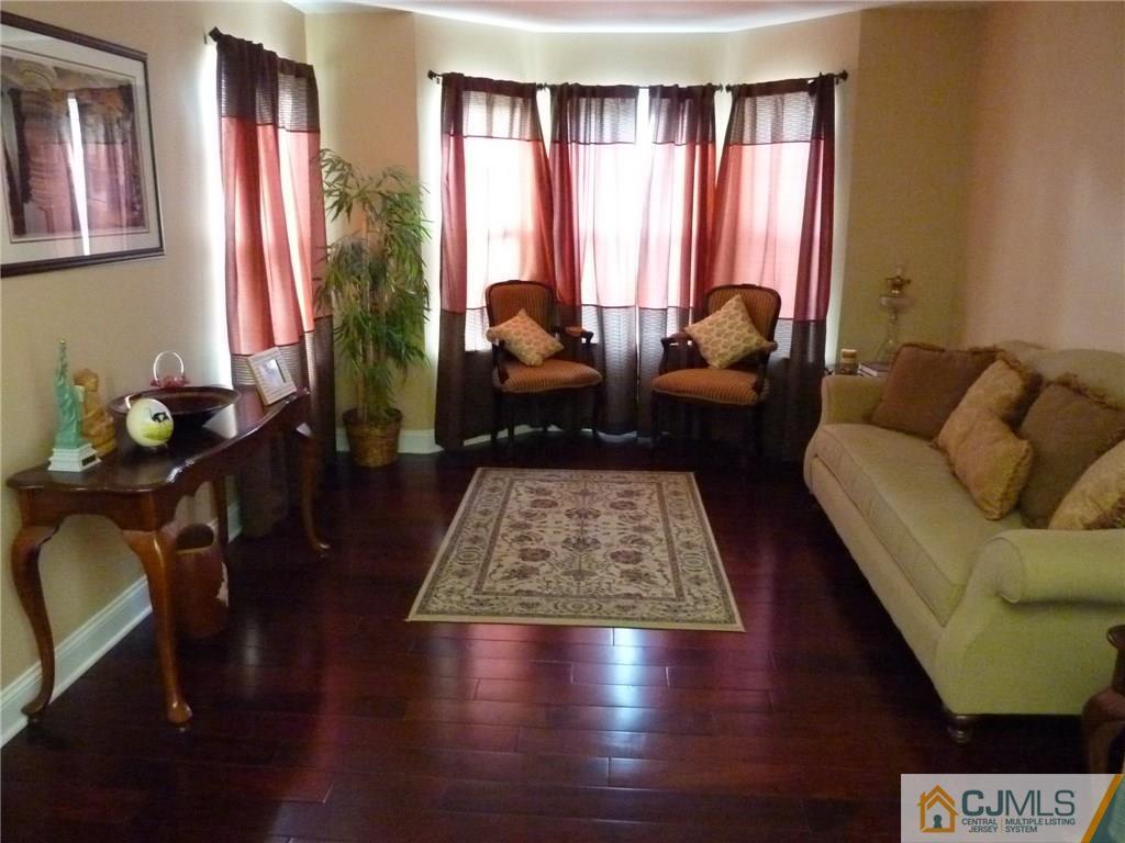 40 Hawthorne Road North Brunswick, NJ 08902 - Photo 7 of 9 Gallery Image 7