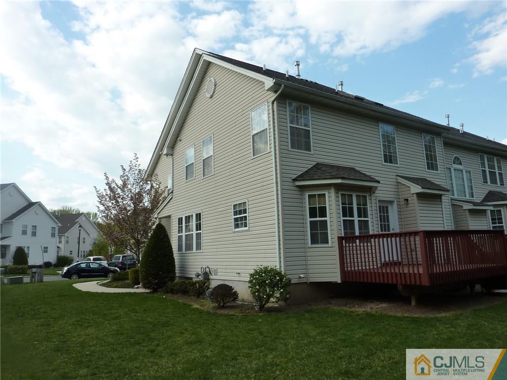 40 Hawthorne Road North Brunswick, NJ 08902 - Photo 8 of 9 Gallery Image 8