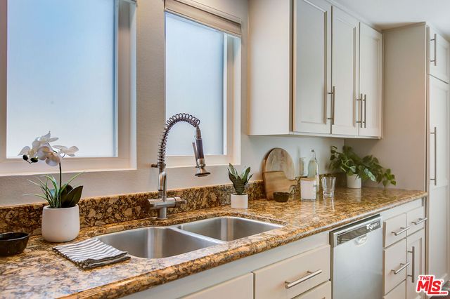 a close view of sink and tap