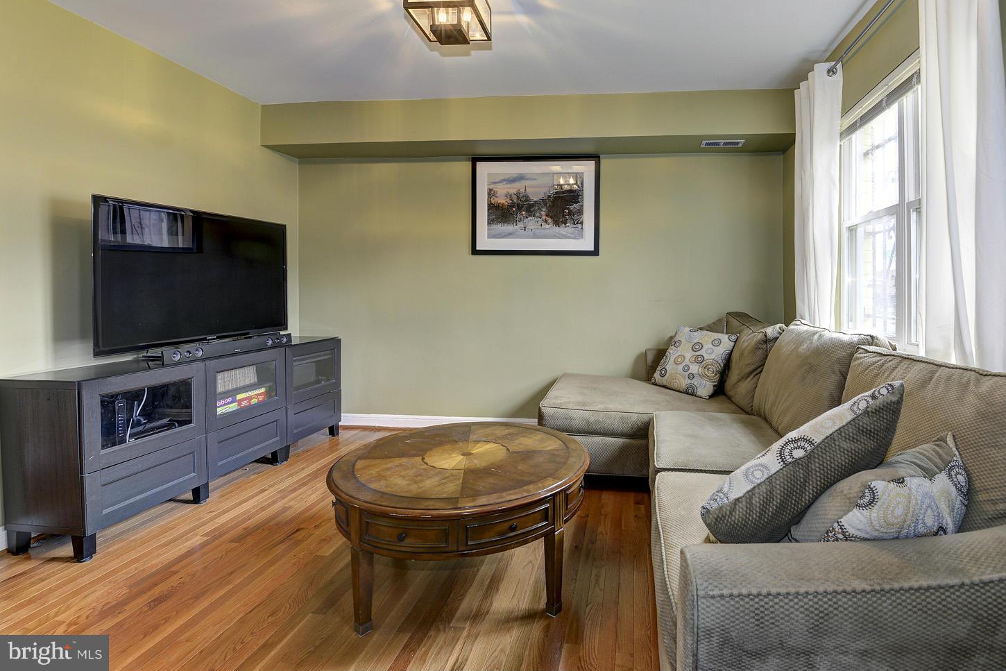 1538 2nd Street Southwest Washington, DC 20024 - Photo 4 of 24 Living Room