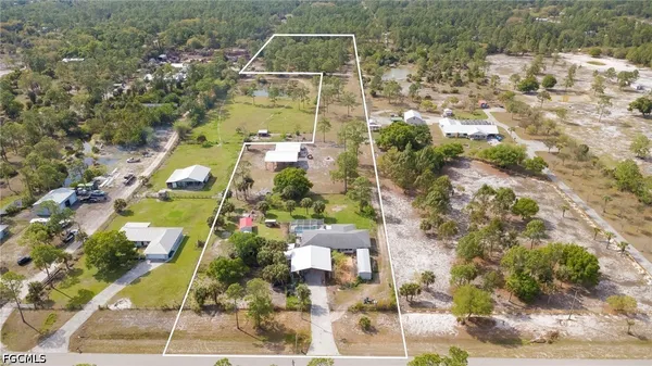$675,000 | 4110 East 23rd Street, Alva, FL 33920