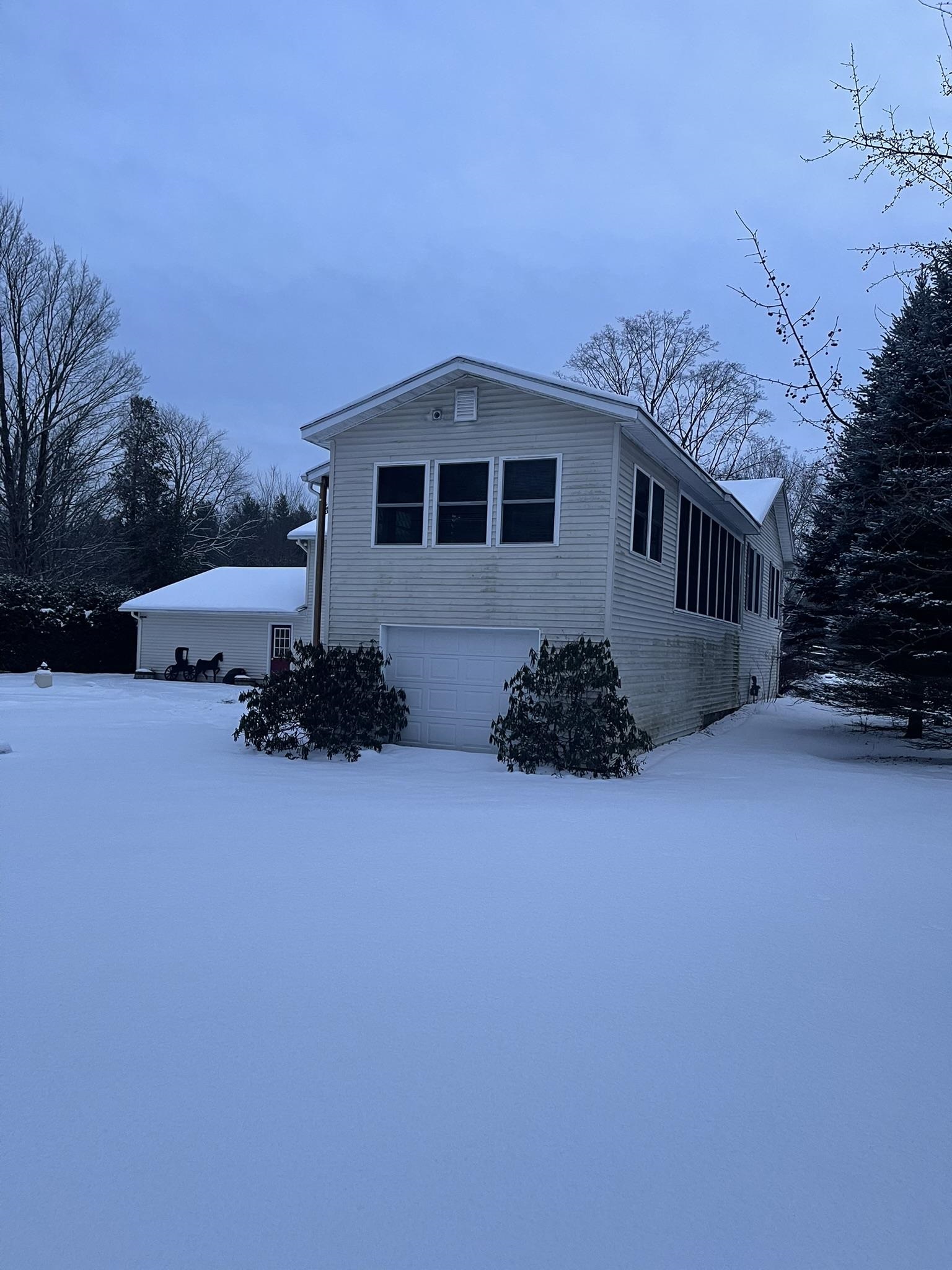 1085 Lamkin Street Highgate, VT 05459 - Photo 8 of 36