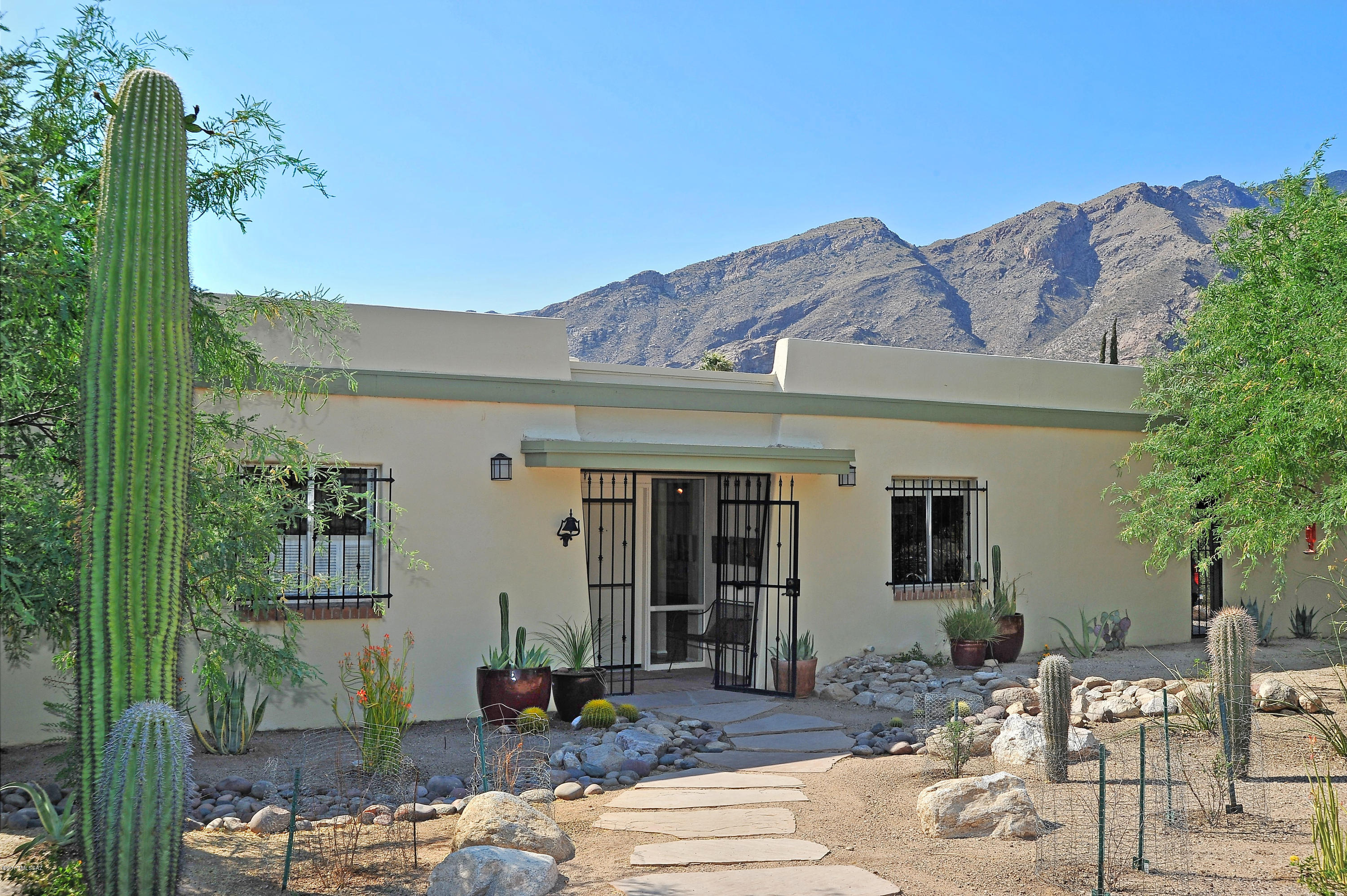 6255 North Valley View Road Tucson, AZ 85718 - Photo 1 of 1