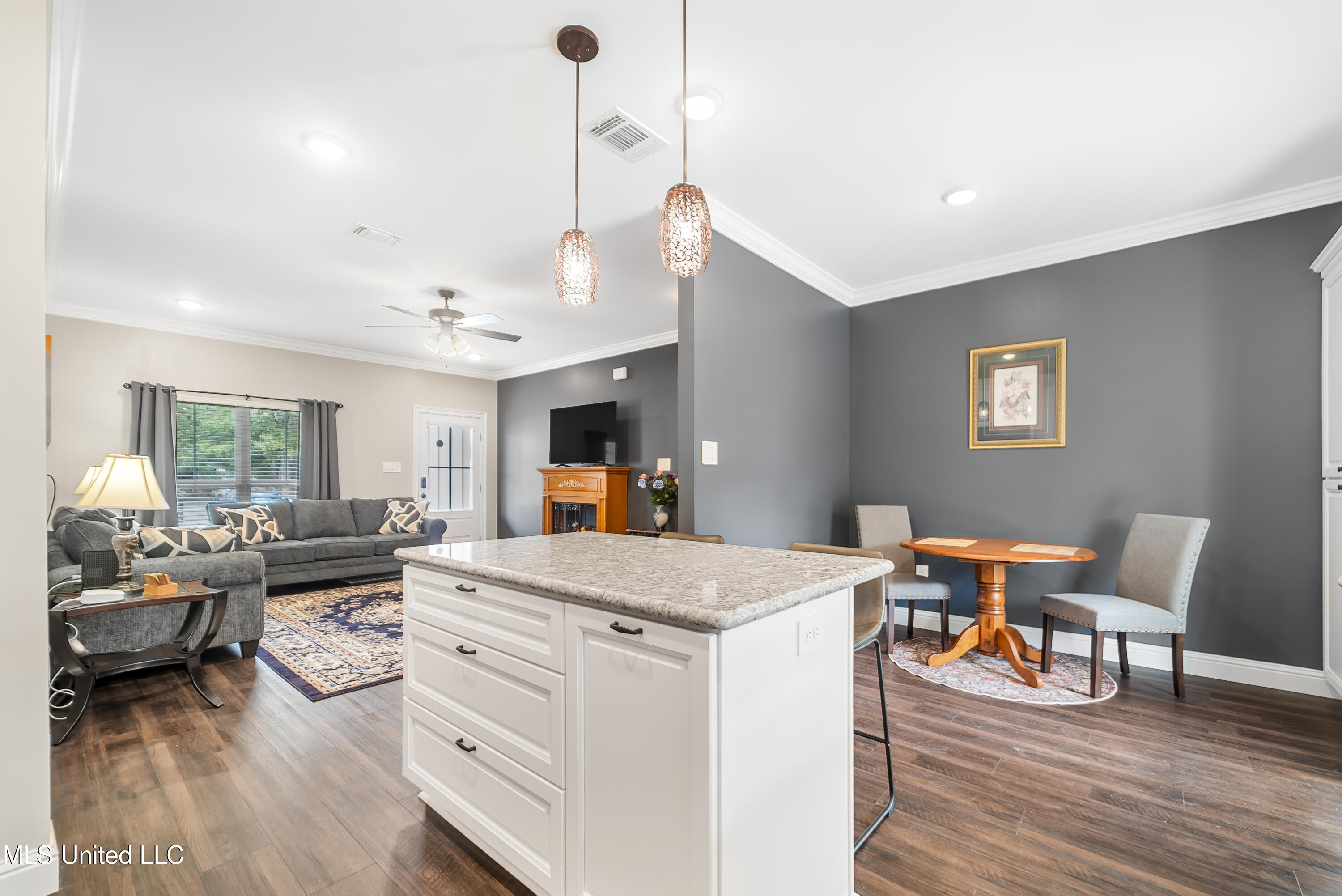 18025 Bert Street Long Beach, MS 39560 - Photo 14 of 26 IMG_1023