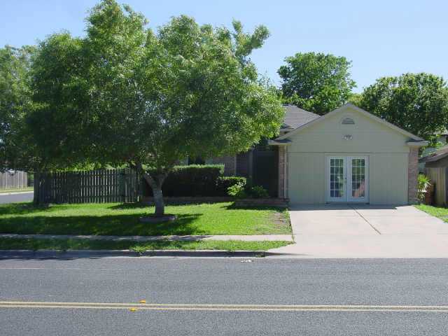 5611 Teri Road Austin, TX 78744 - Photo 1 of 1
