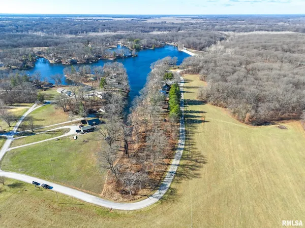 $28,000 | Catatoga Drive, Shipman, IL 62685