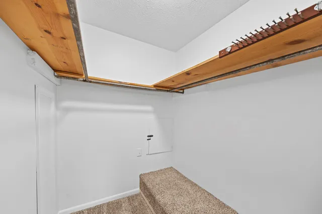 $399,900 | 2425 Barwood Drive, Greenbrier, TN 37073