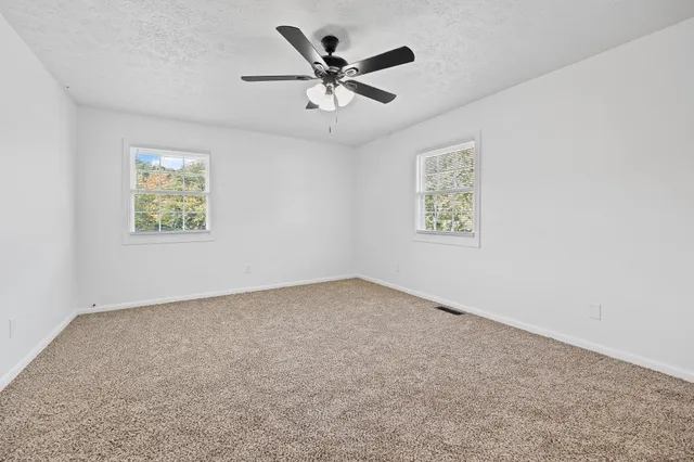 $399,900 | 2425 Barwood Drive, Greenbrier, TN 37073