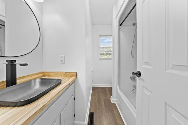 $399,900 | 2425 Barwood Drive, Greenbrier, TN 37073