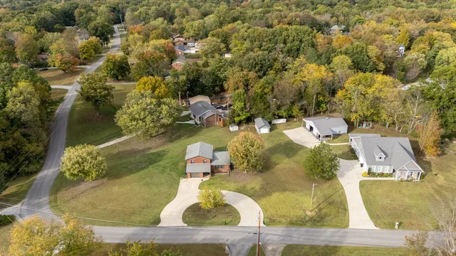 $399,900 | 2425 Barwood Drive, Greenbrier, TN 37073