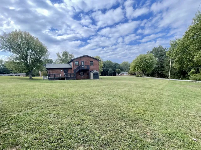 $399,900 | 2425 Barwood Drive, Greenbrier, TN 37073