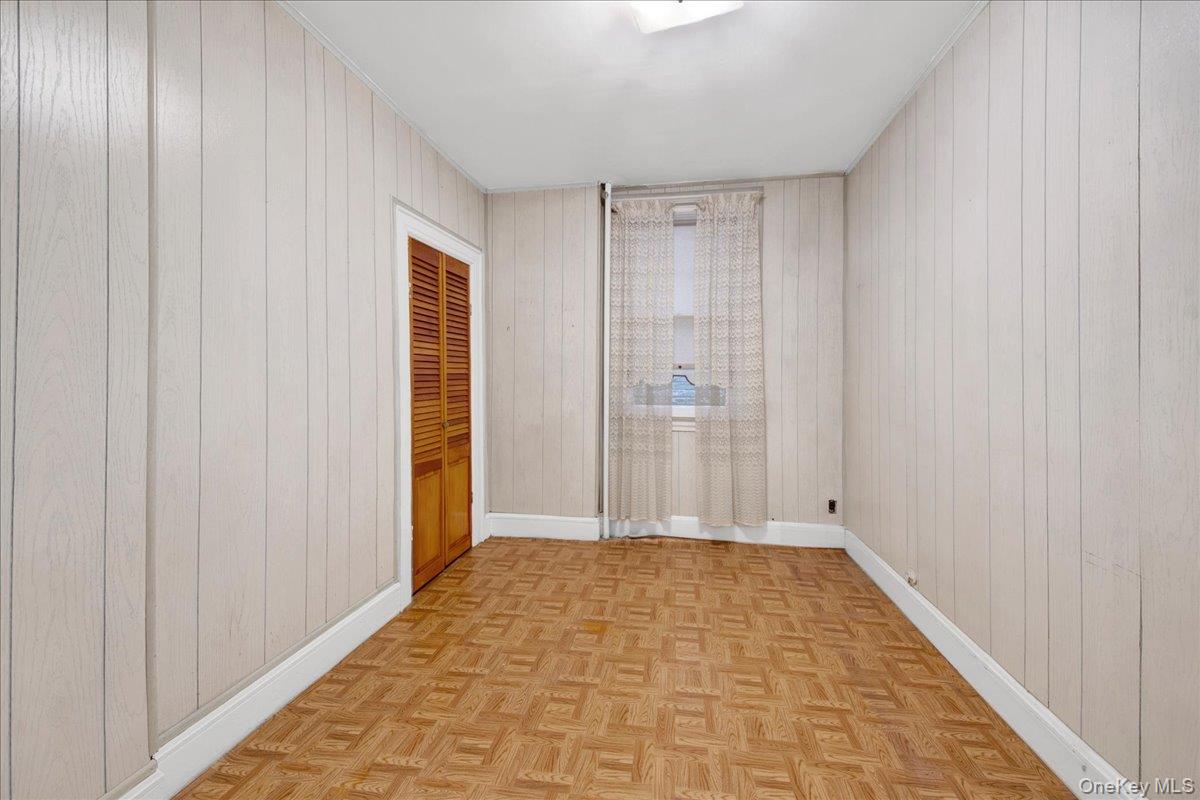 2028 Haight Avenue Bronx, NY 10461 - Photo 9 of 31
