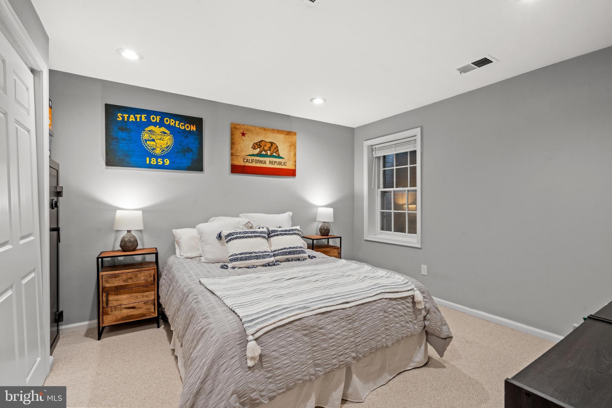1796 Duffield Lane Alexandria, VA 22307 - Photo 33 of 42 a bedroom with a bed and a window