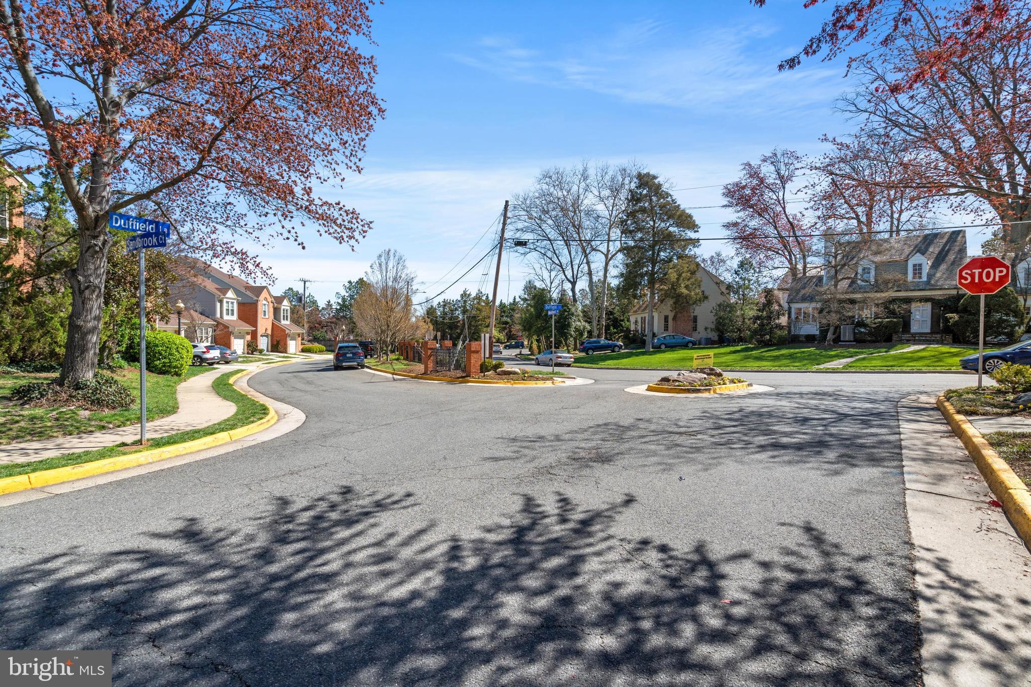 1796 Duffield Lane Alexandria, VA 22307 - Photo 38 of 42 a view of outdoor space with trees