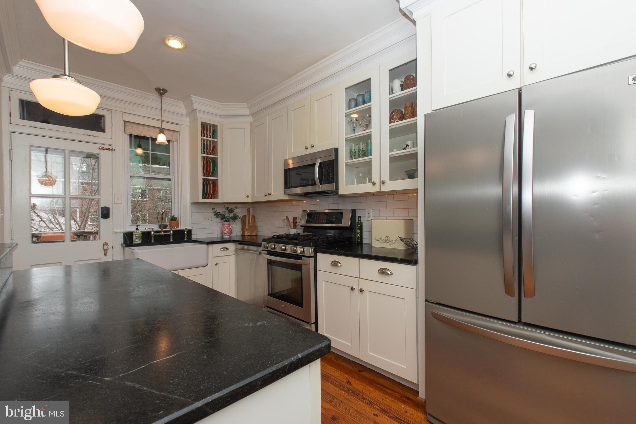 312 Hopkins Road Baltimore, MD 21212 - Photo 18 of 51
