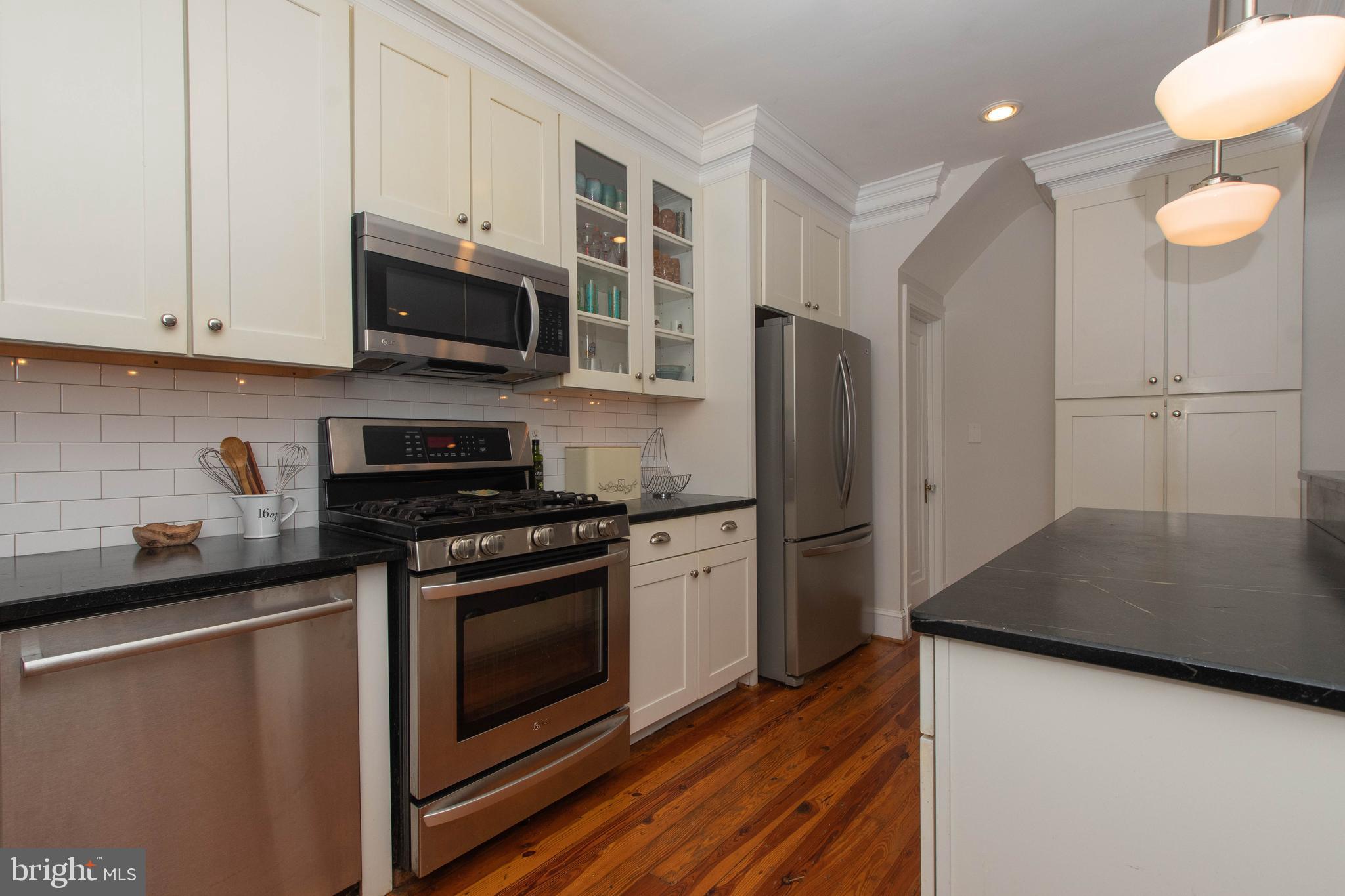 312 Hopkins Road Baltimore, MD 21212 - Photo 19 of 51