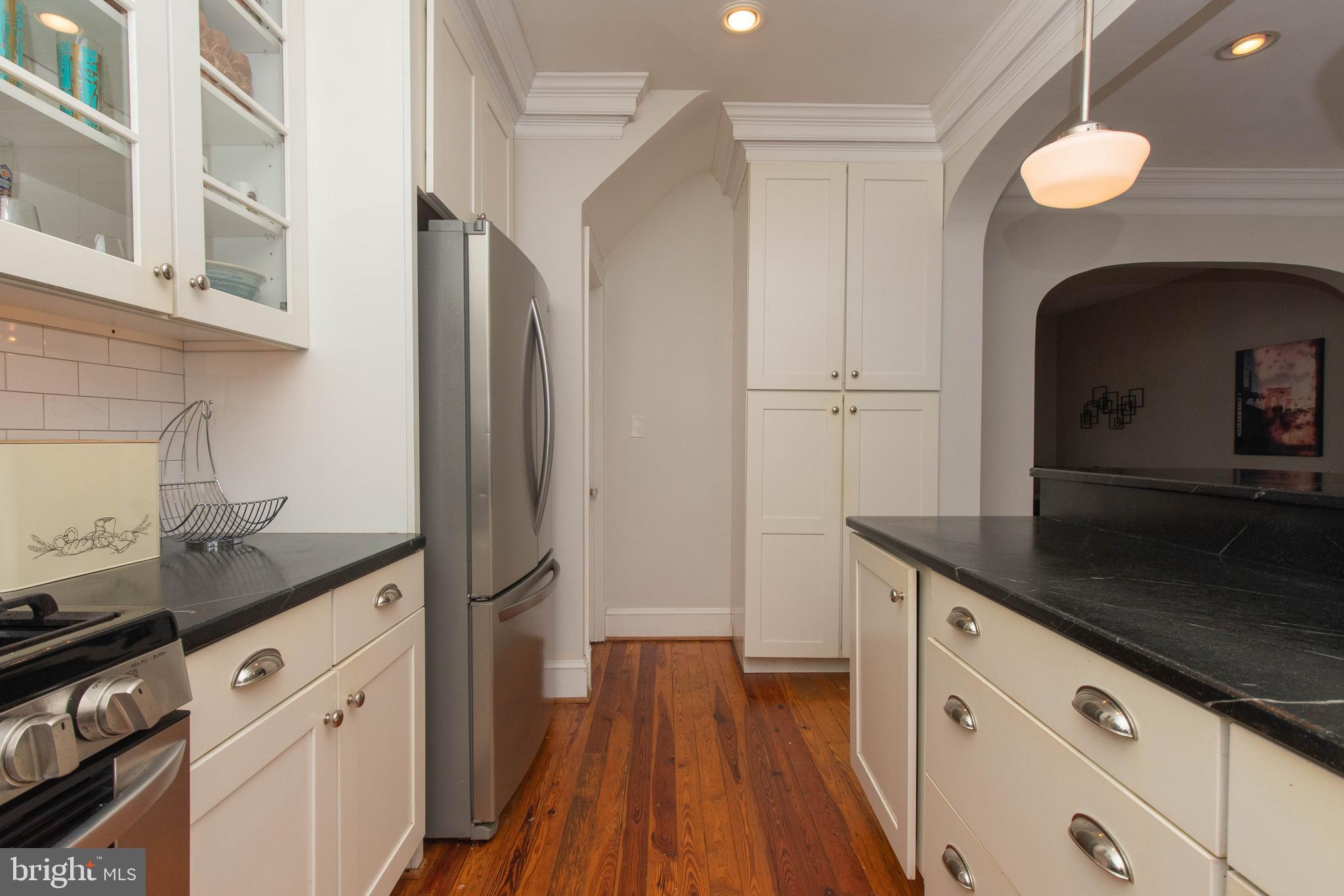 312 Hopkins Road Baltimore, MD 21212 - Photo 20 of 51