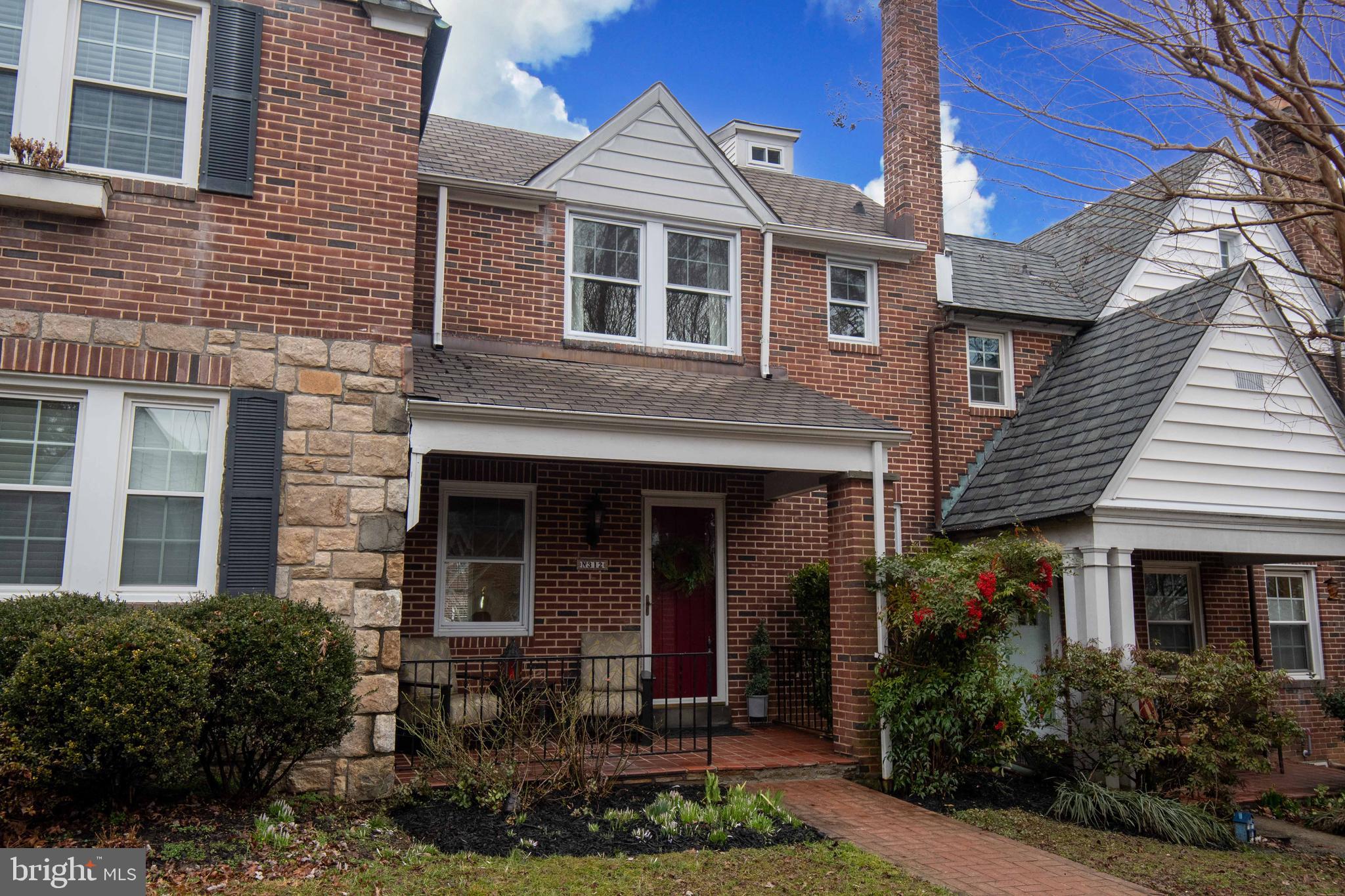 312 Hopkins Road Baltimore, MD 21212 - Photo 3 of 51