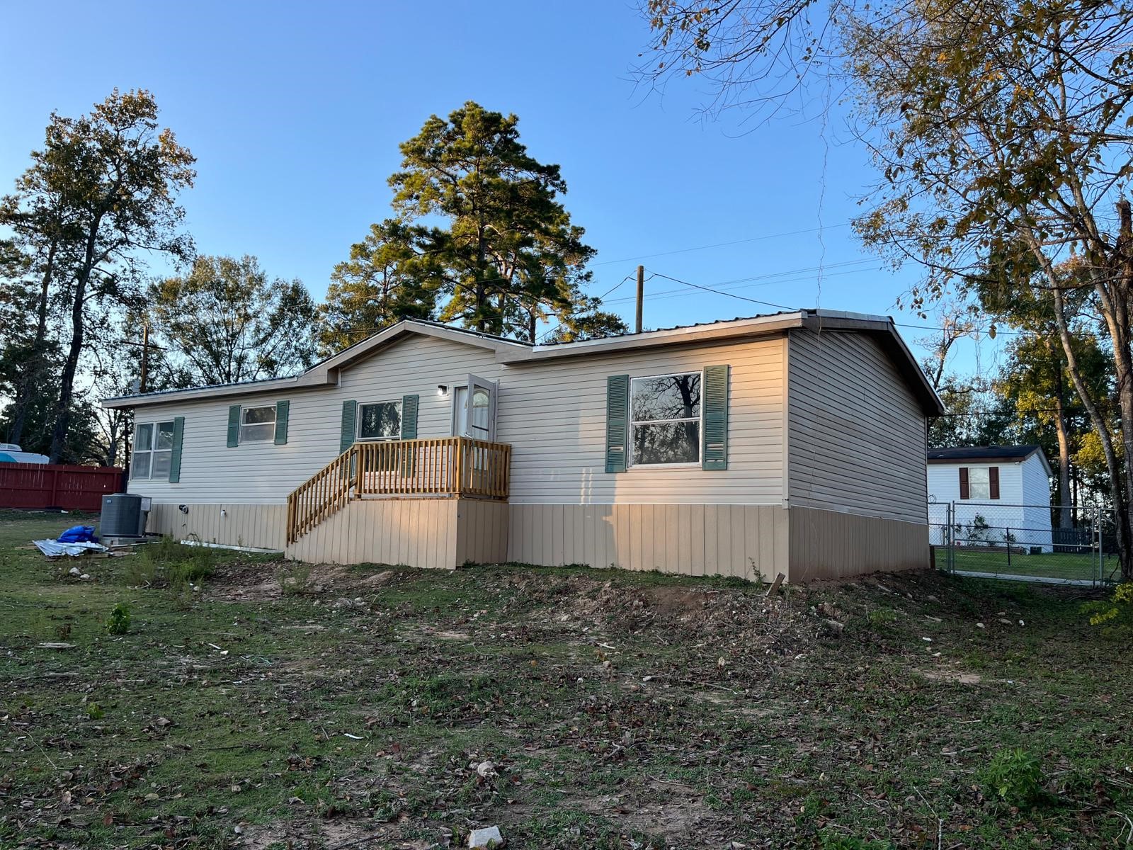 a house view with a outdoor space