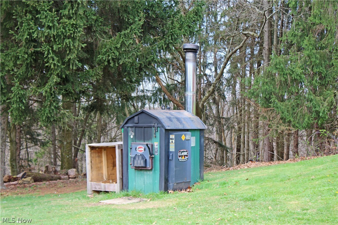 5637 Wylie Ridge Road New Cumberland, WV 26047 - Photo 21 of 21 View of outdoor structure featuring a yard