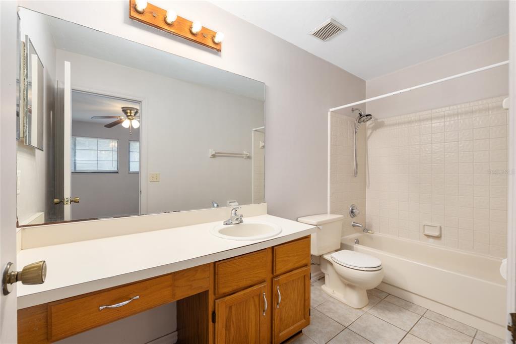 900 Southwest 62nd Boulevard, Unit I51 Gainesville, FL 32607 - Photo 22 of 36