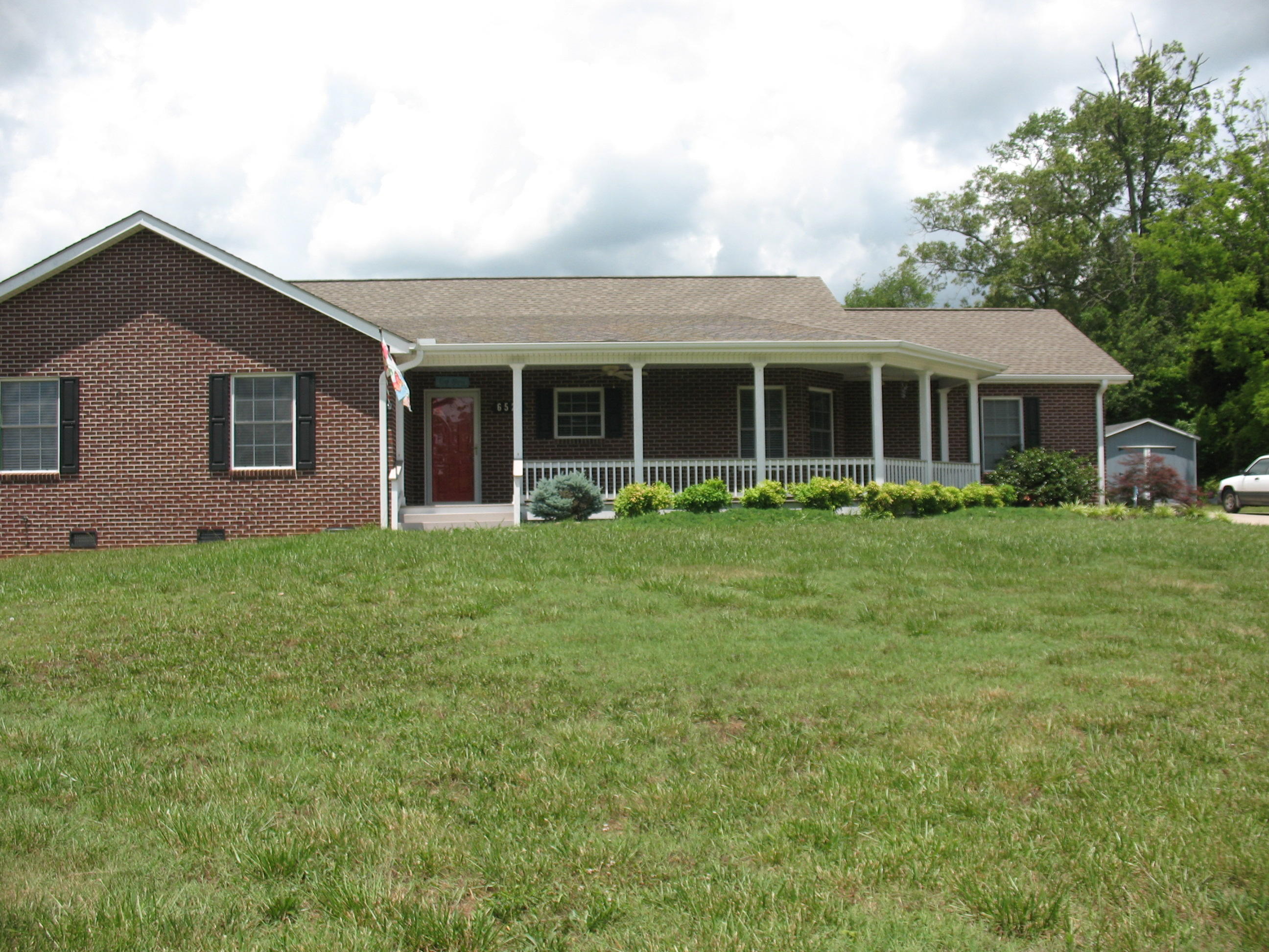 6521 West Emory Road Knoxville, TN 37931 - Photo 1 of 1 annie1 004