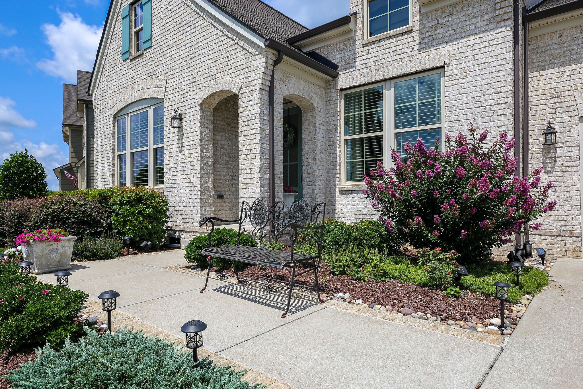 1146 Batbriar Road Murfreesboro, TN 37128 - Photo 3 of 43 a view of a chair and table in the patio in front of house